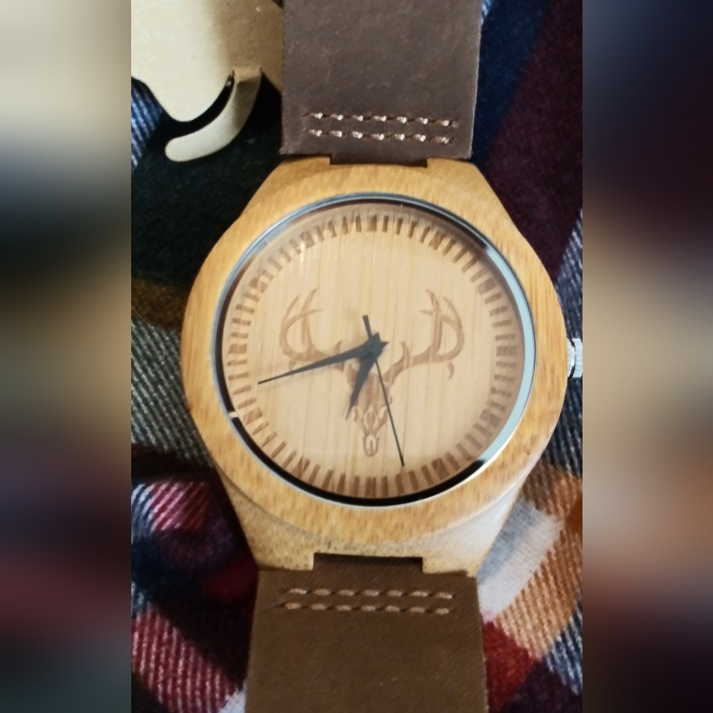 Wonbee bamboo watch